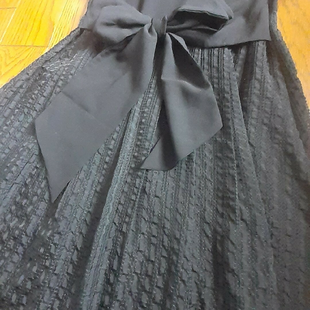 美品、レース使い黒のワンピース レディースのワンピース(ロングワンピース/マキシワンピース)の商品写真