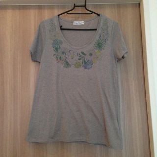 アーバンリサーチ(URBAN RESEARCH)のURBANRESEARCH＊お花Tシャツ(Tシャツ(半袖/袖なし))