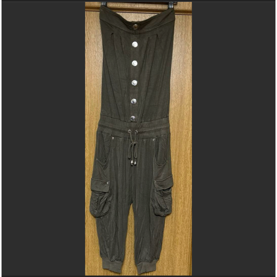 CECIL McBEE(セシルマクビー)のCECIL McBEE オールインワン y2k ミリタリー　クロップド丈 レディースのパンツ(オールインワン)の商品写真
