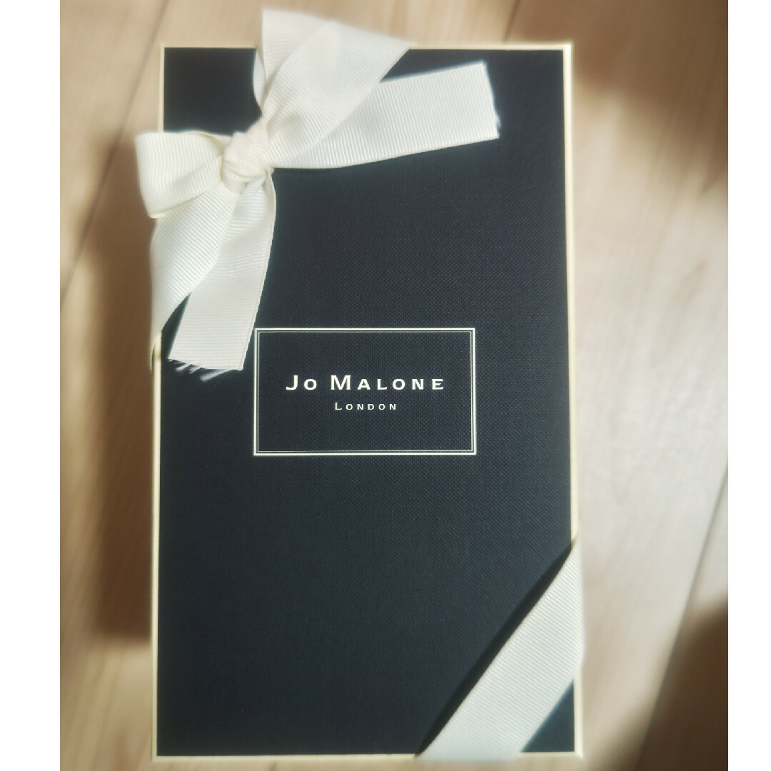 Jo Malone(ジョーマローン)のジョー マローン ピオニー&ブラッシュスエード セント サラウンド ディフュー… コスメ/美容のリラクゼーション(アロマディフューザー)の商品写真