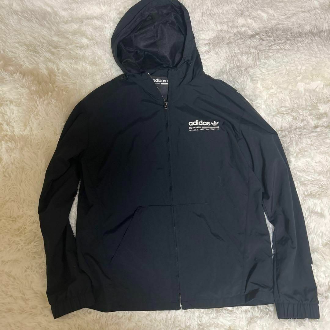 adidas(アディダス)のアディダスオリジナルス　バッグロゴ　ジップアップジャケット　ブラック メンズのジャケット/アウター(ナイロンジャケット)の商品写真