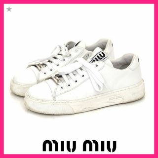 ミュウミュウ(MIU MIU)のミュウミュウ ロゴタン メタルチャーム スニーカー 37.5(約24.5cm)(スニーカー)