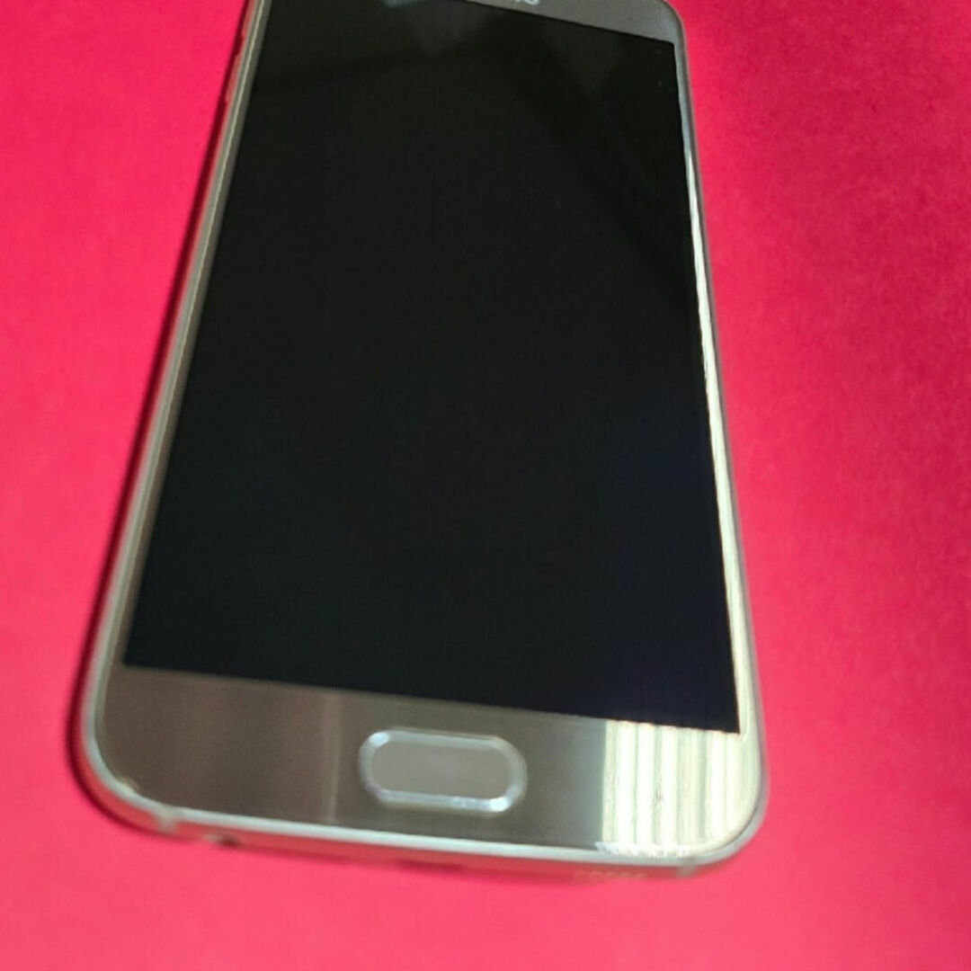 SAMSUNG(サムスン)のドンバンハー様 Samsung Galaxy Sシリーズ Edge 国内版 スマホ/家電/カメラのスマートフォン/携帯電話(携帯電話本体)の商品写真