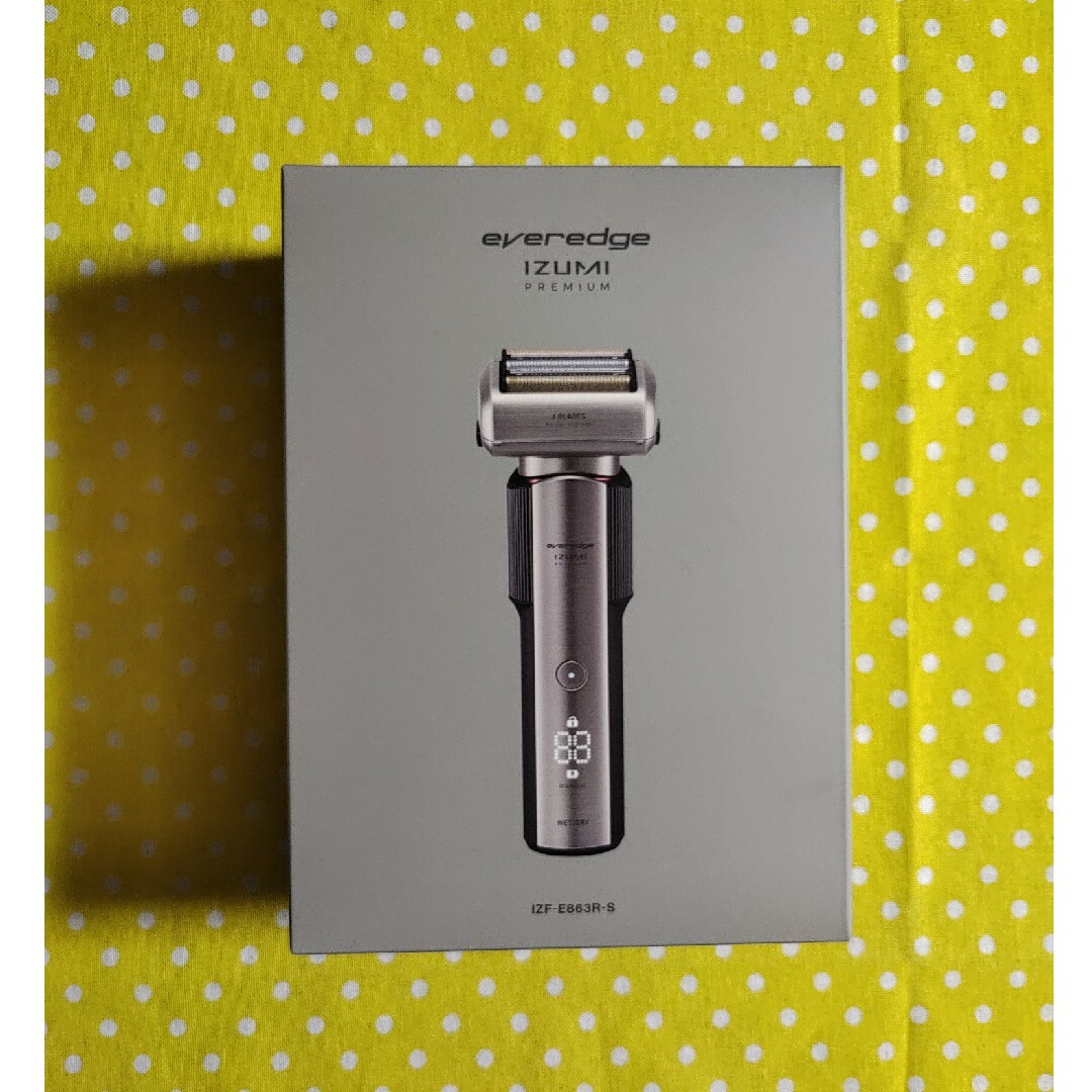MAXELL IZUMI(マクセルイズミ)のeveredge IZUMI PREMIUM 往復式シェーバー IZF-E86… スマホ/家電/カメラの美容/健康(メンズシェーバー)の商品写真