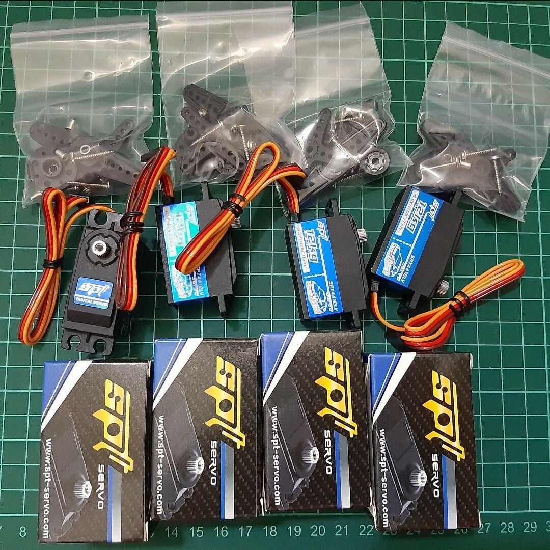 ■4個■ SPT4412LV ラジコン ロープロ サーボ TT01 YD-2 エンタメ/ホビーのおもちゃ/ぬいぐるみ(ホビーラジコン)の商品写真