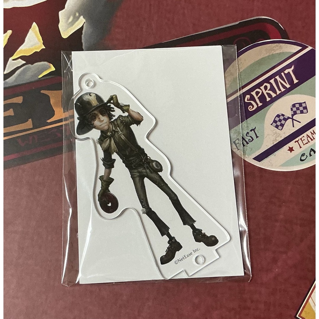 第五人格 探鉱者 アクリルスタンドキーホルダー 設定画 エンタメ/ホビーのおもちゃ/ぬいぐるみ(キャラクターグッズ)の商品写真