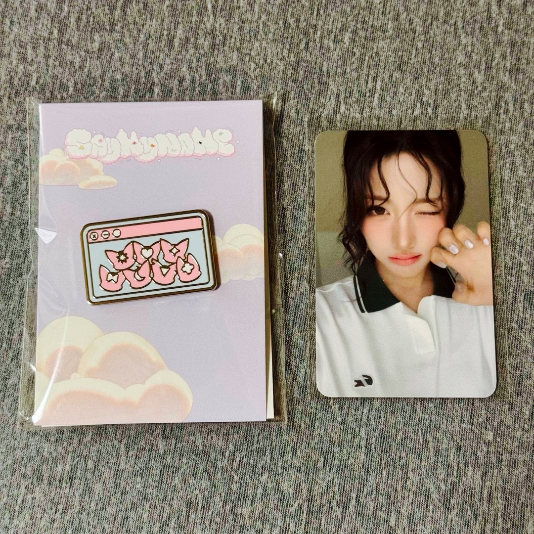 SAY MY NAME METAL BADGE ジュニ エンタメ/ホビーのタレントグッズ(アイドルグッズ)の商品写真