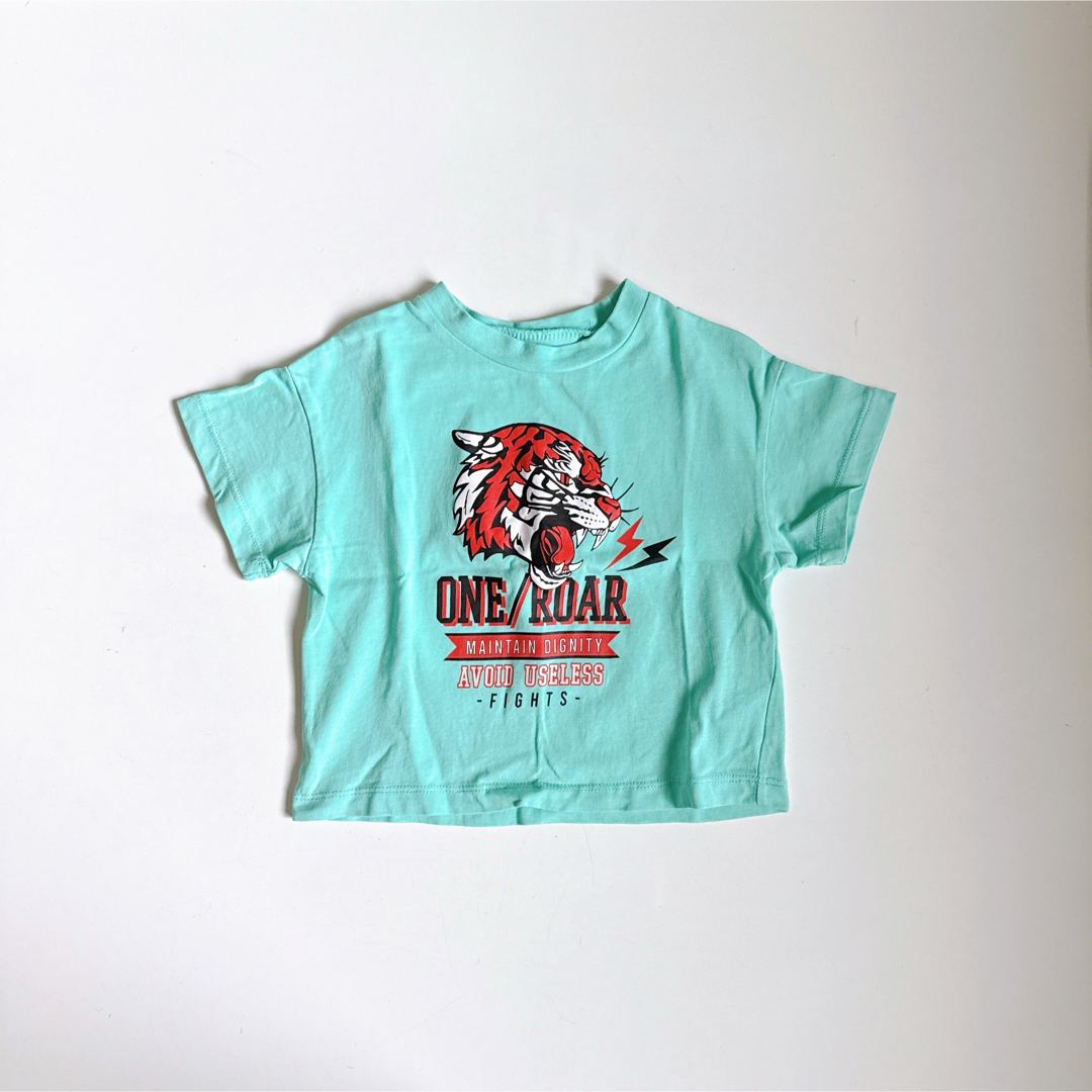 しまむら(シマムラ)のベビー服 虎柄Tシャツ90 キッズ/ベビー/マタニティのキッズ服男の子用(90cm~)(Tシャツ/カットソー)の商品写真