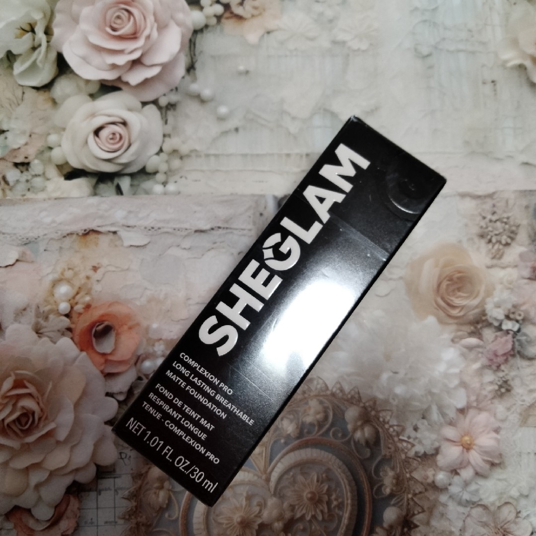 SHEIN(シーイン)のSHEGLAMリキッドファンデーション WARMVANILLA コスメ/美容のベースメイク/化粧品(ファンデーション)の商品写真