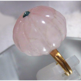 マダム風 マウント*18Kg 製品65ct *天然PinkローズQuartz&B(リング(指輪))