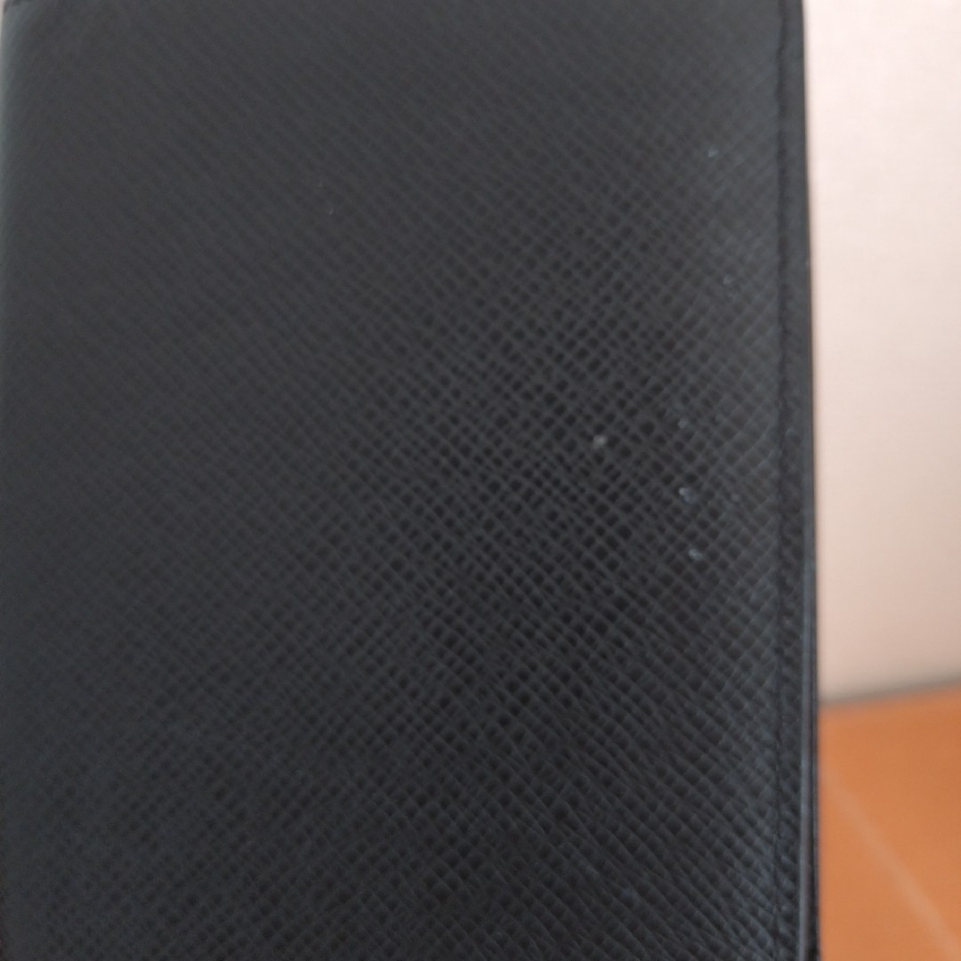LOUIS VUITTON(ルイヴィトン)のLOUIS VUITTON ブラック カードケース メンズのファッション小物(名刺入れ/定期入れ)の商品写真