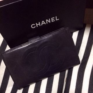 シャネル(CHANEL)のCHANEL カーフ長財布(財布)