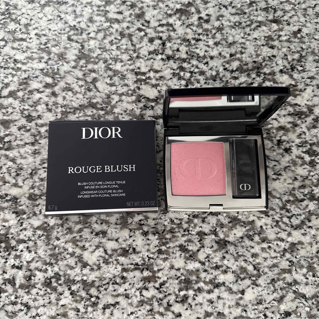 Dior(ディオール)のDIOR ディオール ディオールスキン ルージュブラッシュ 212 チュチュ コスメ/美容のベースメイク/化粧品(チーク)の商品写真
