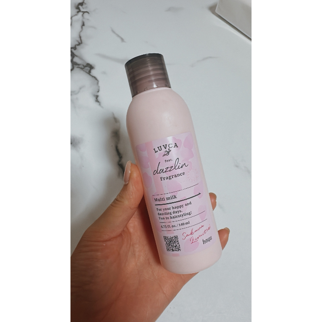 Hoyu(ホーユー)のラブカフレグランスMミルクさくらの香り(140ml) コスメ/美容のヘアケア/スタイリング(ヘアケア)の商品写真