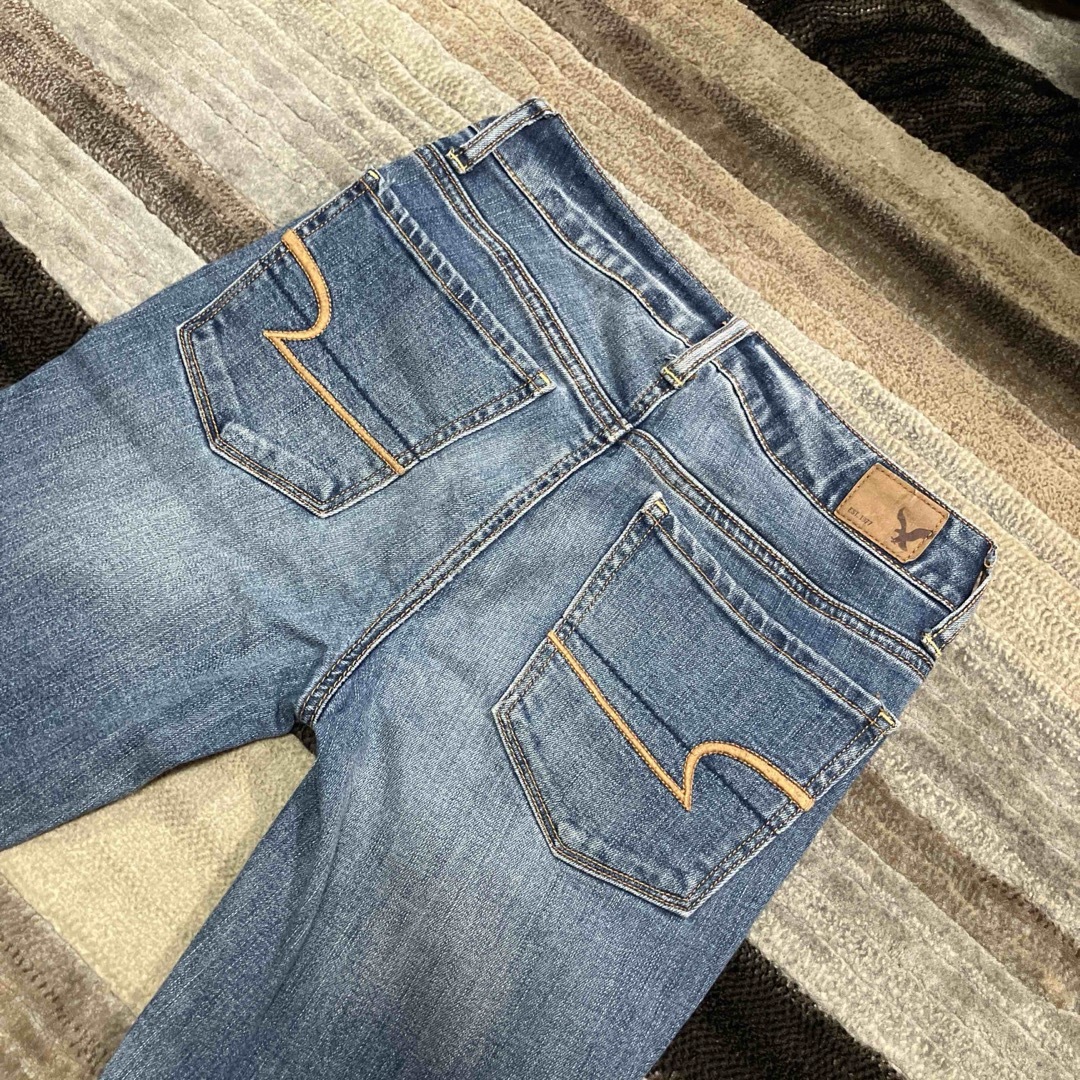 American Eagle(アメリカンイーグル)のアメリカンイーグル　ジェギング　デニム　ジーンズ　スキニー　サイズ2 ストレッチ メンズのパンツ(デニム/ジーンズ)の商品写真