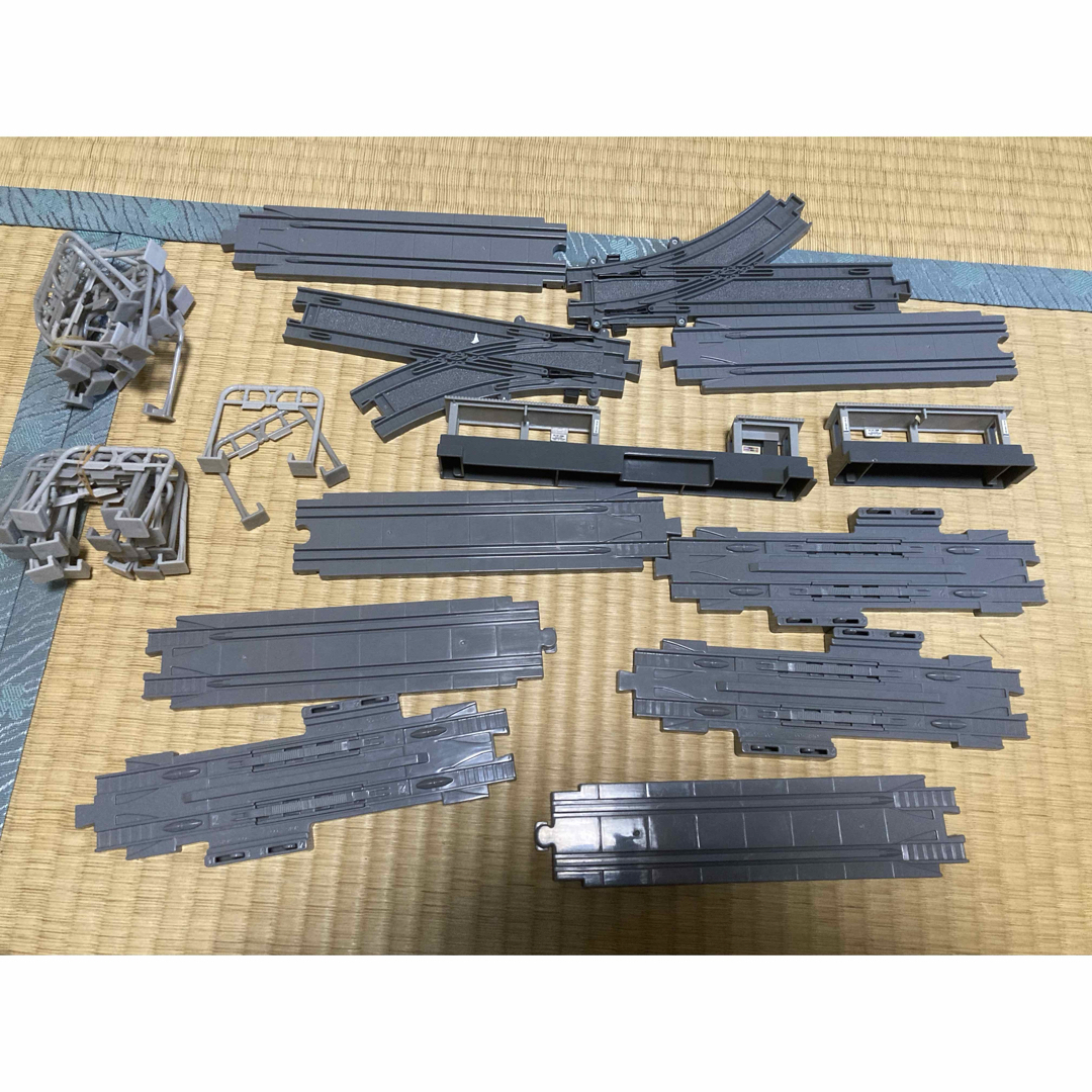 Takara Tomy(タカラトミー)のプラレールFセット キッズ/ベビー/マタニティのおもちゃ(電車のおもちゃ/車)の商品写真