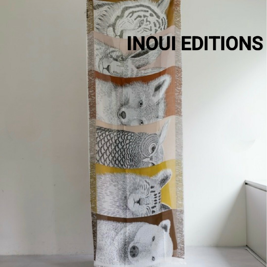 ear PAPILLONNER - INOUI Editions イヌイエディションズ 6匹のアニマル柄ストール
