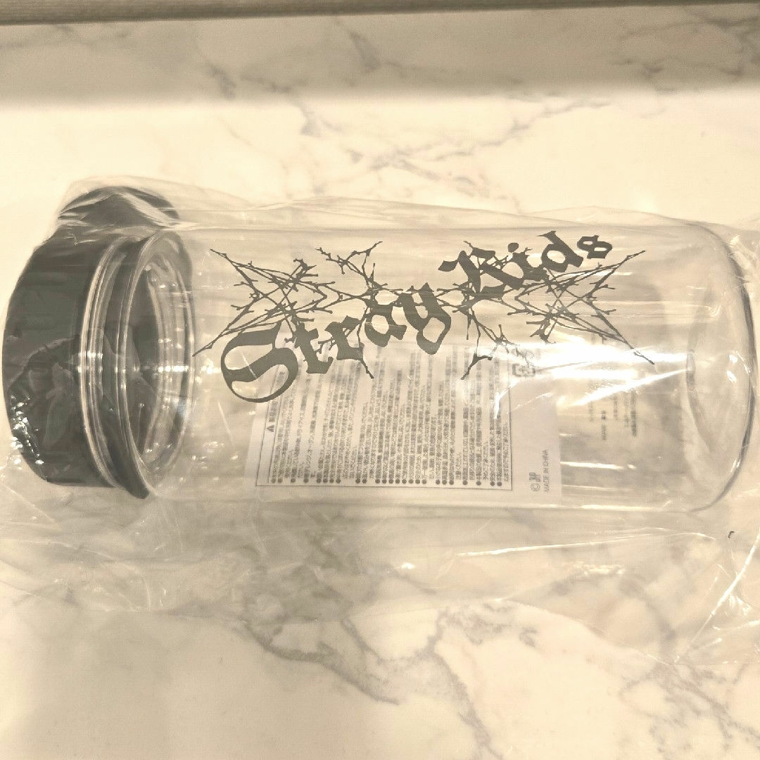 Stray Kids(ストレイキッズ)のスキズ エコパ アプグレ特典グッズ ボトル エンタメ/ホビーのタレントグッズ(アイドルグッズ)の商品写真