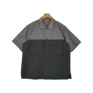 サカイ(sacai)のsacai サカイ カジュアルシャツ 3(L位) グレーx黒 【古着】【中古】(シャツ)