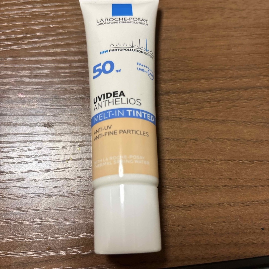 LA ROCHE-POSAY(ラロッシュポゼ)のラロッシュポゼ　uvイデアXL ディント コスメ/美容のベースメイク/化粧品(化粧下地)の商品写真