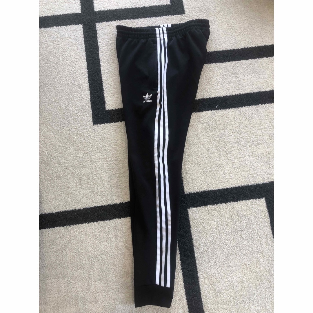 adidas Originals(アディダスオリジナルス)のadidas original PAKAIAN UKURAN  ジャージパンツ メンズのトップス(ジャージ)の商品写真