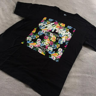 ステューシー(STUSSY)のstussy  Tシャツ 花柄 りさ様専用(Tシャツ/カットソー(半袖/袖なし))