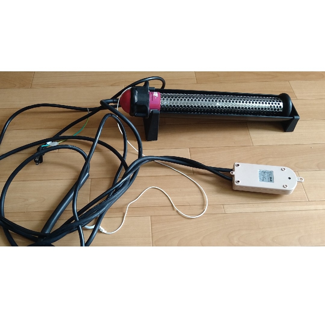 湯沸かし太郎 SCH-901 スマホ/家電/カメラの冷暖房/空調(電気ヒーター)の商品写真