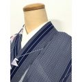 【中古】Mサイズ 化繊 小紋 濃紺絽地に枝花模様 夏着物