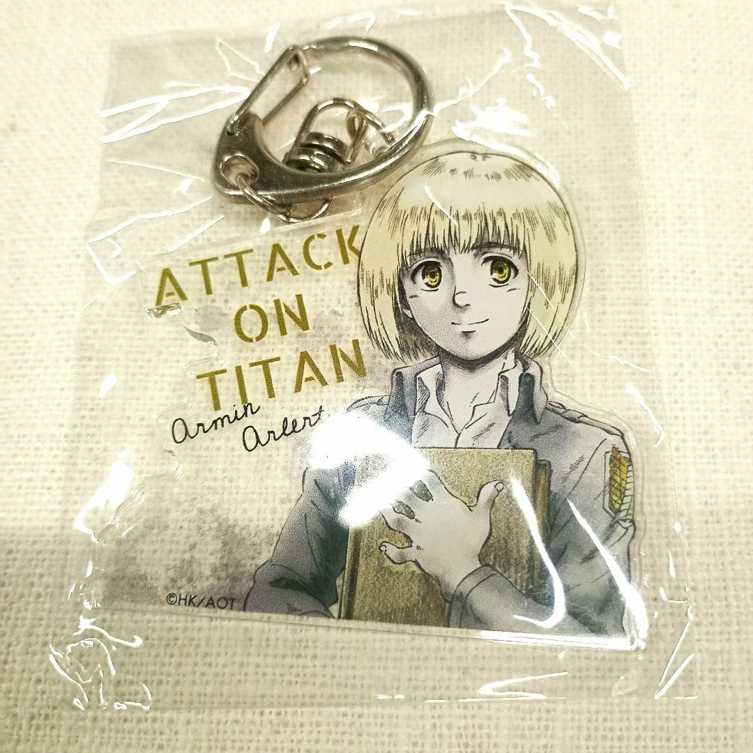 進撃の巨人 WITSTUDIO アクリルキーホルダー アルミン エンタメ/ホビーのアニメグッズ(キーホルダー)の商品写真