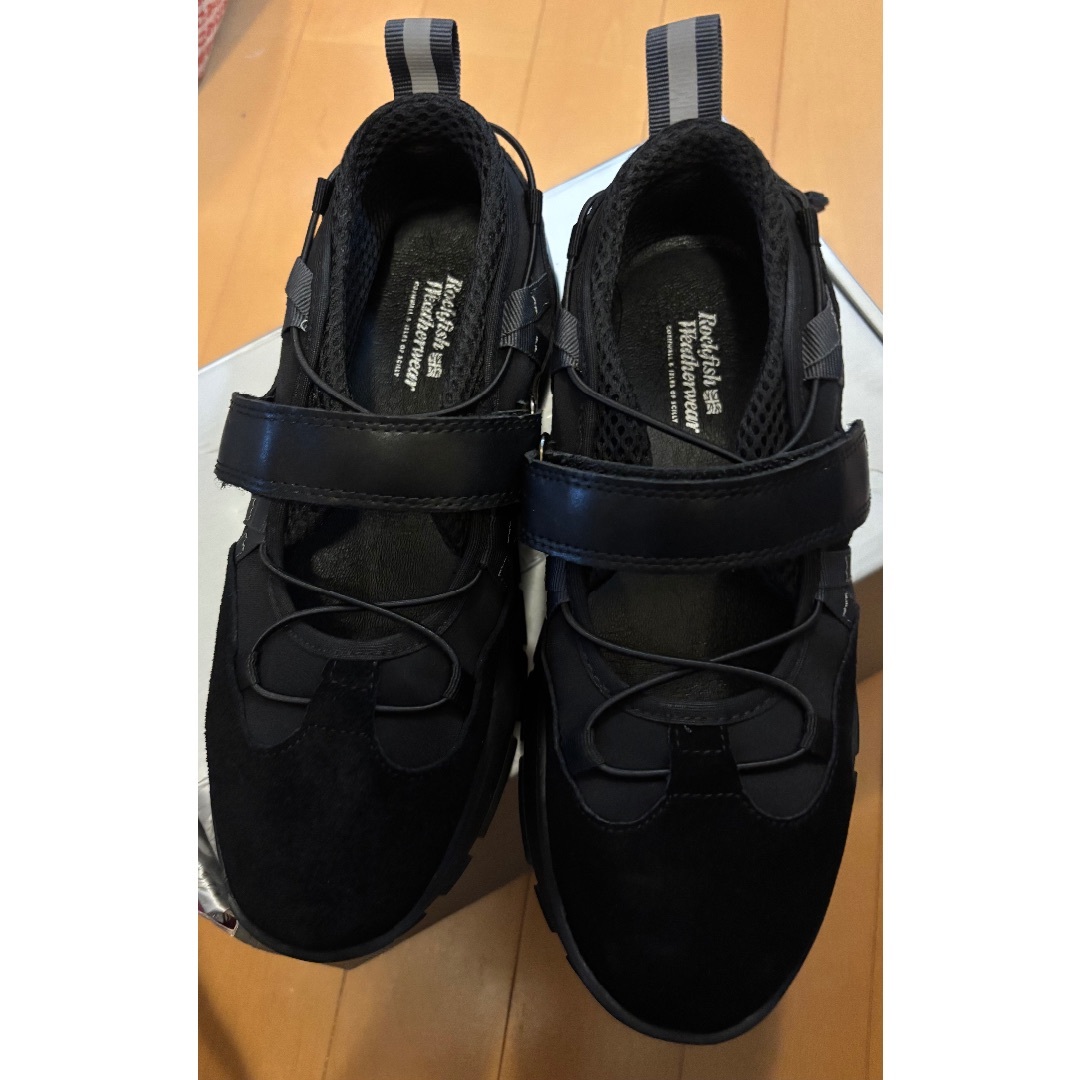 メッシュスニーカーサンダル