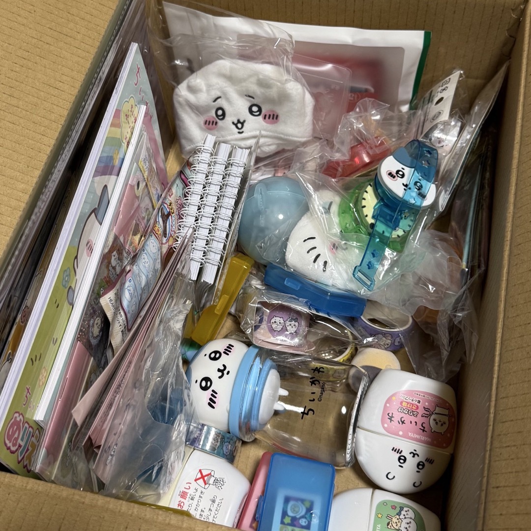 ちいかわ(チイカワ)のちい活卒業まとめ売りセット！！！ エンタメ/ホビーのおもちゃ/ぬいぐるみ(キャラクターグッズ)の商品写真