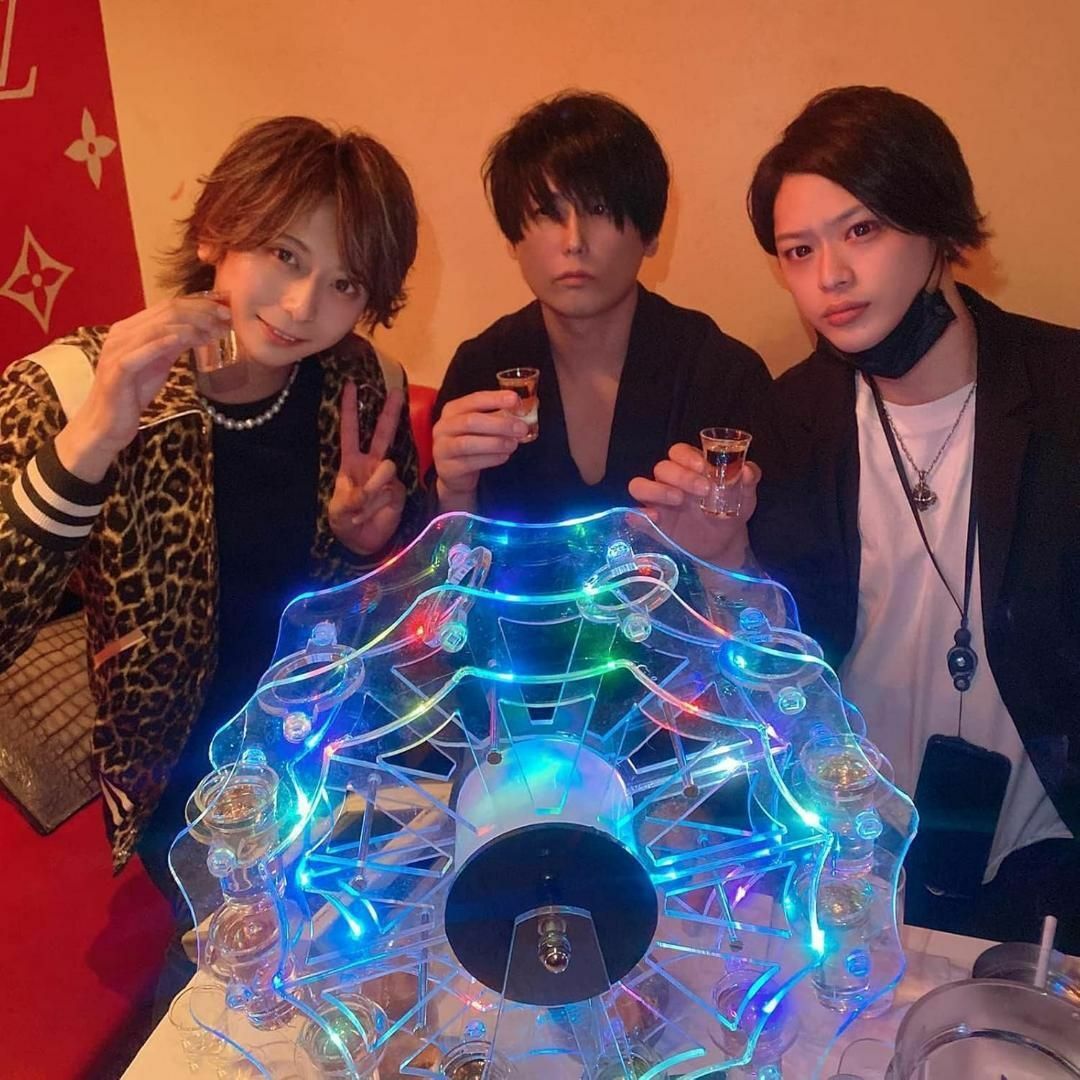 テキーラ観覧車❣️LED 観覧車 ワインラック 酒グラススタンド