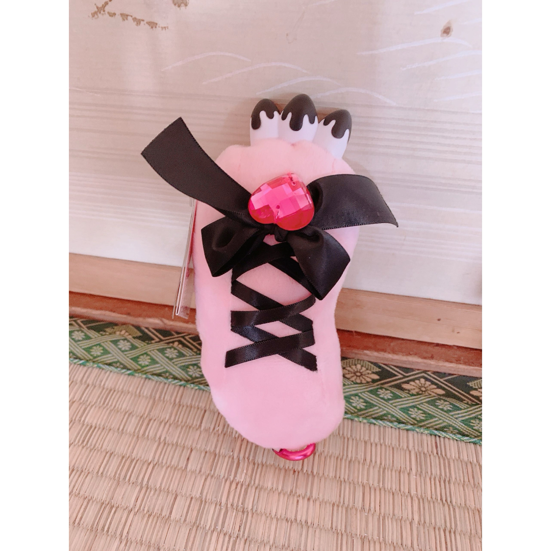 チャックスGPいたずらぐまのグル〜ミ〜戦慄きアームキーホルダー エンタメ/ホビーのおもちゃ/ぬいぐるみ(ぬいぐるみ)の商品写真