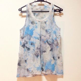 ジーユー(GU)の花柄シフォン♡(シャツ/ブラウス(半袖/袖なし))