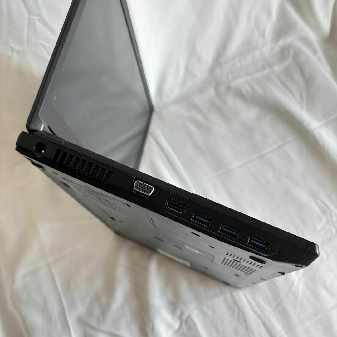 F05B【美品】15.6型/Core-i5第8世代/16GB/SSD256G f F05B【美品】 15.6型/Core-i5第8世代/16G/SSD256G 1の通販 by