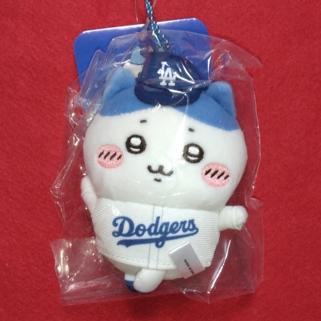 ちいかわ(チイカワ)の超特価)新品未使用ちいかわ×MLB東京シリーズマスコットちハチワレ(ドジャース) エンタメ/ホビーのおもちゃ/ぬいぐるみ(キャラクターグッズ)の商品写真