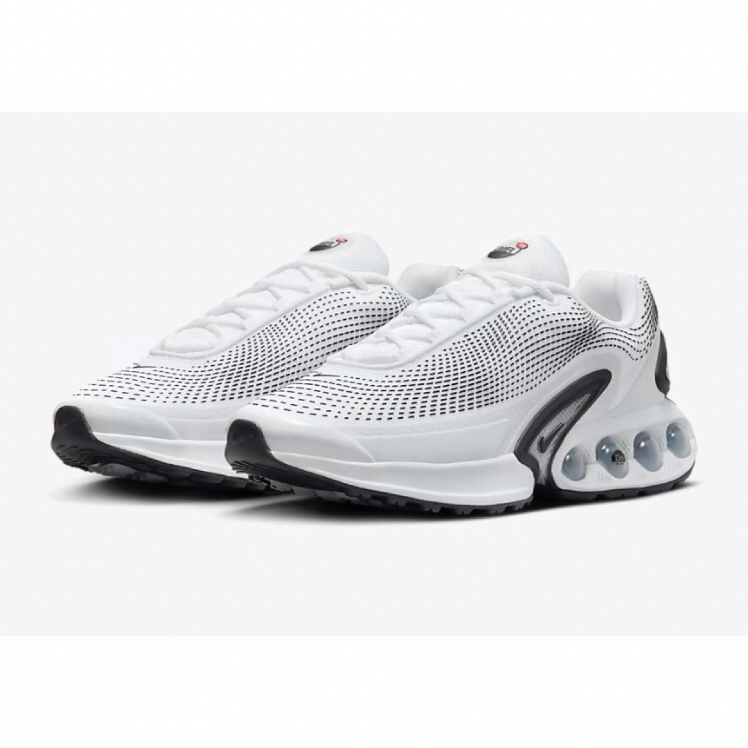 NIKE(ナイキ)の☆NIKE AIR MAX Dn☆ メンズの靴/シューズ(スニーカー)の商品写真