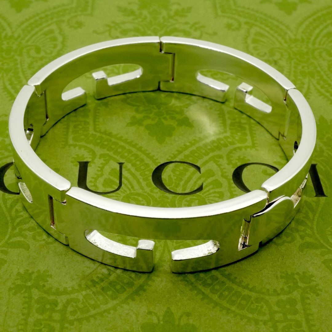 GUCCI - 希少 グッチ カットアウトG バングル ヴィンテージ/24 GUCCI - 希少 グッチ カットアウトG バングル ヴィンテージ/24