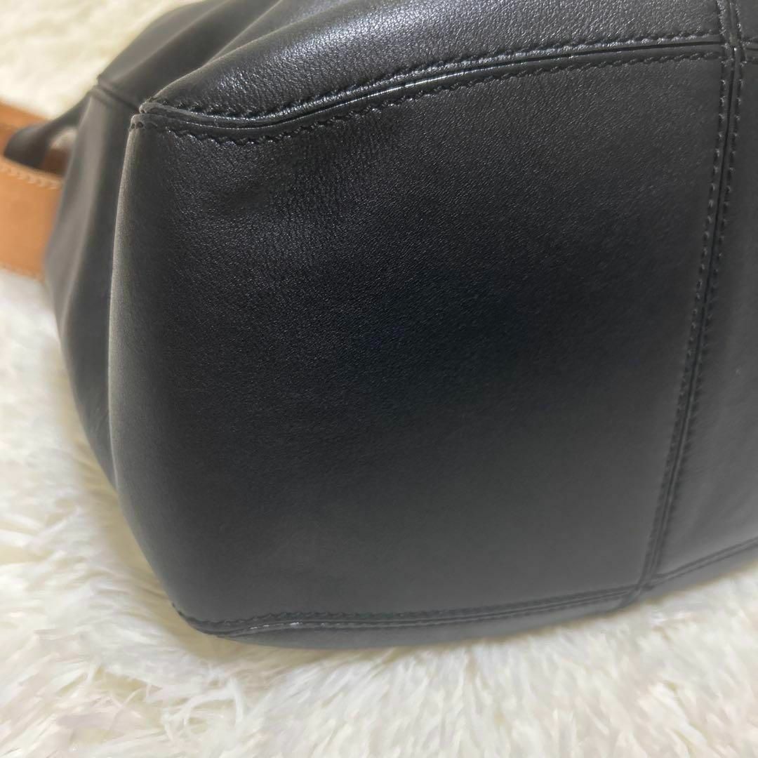 TOD'S - 美品 TOD'S トッズ ☆ロゴ刻印 ワンショルダー オール