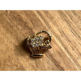 【新品】レトロ　お花のブローチ(ブローチ/コサージュ)