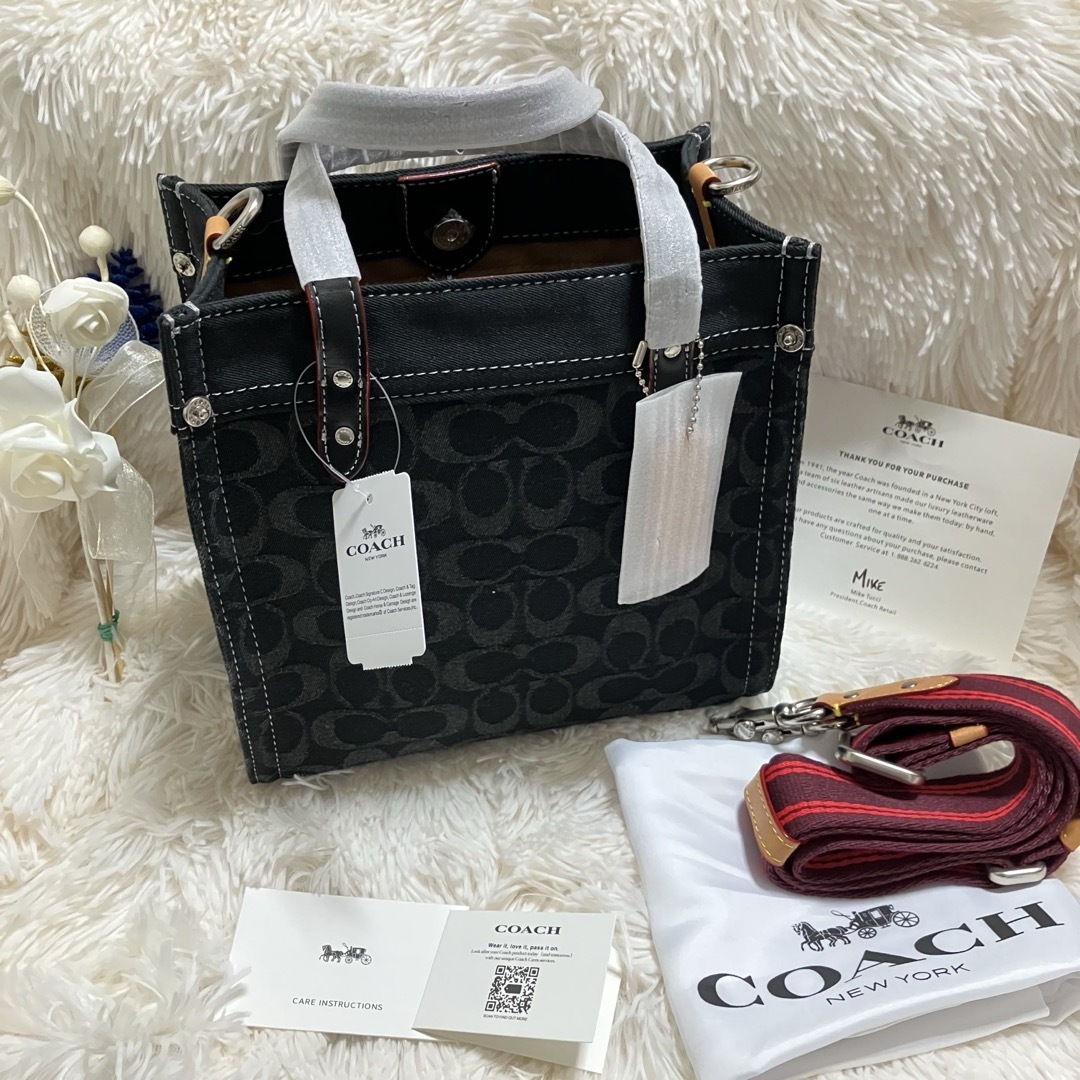 COACH OUTLET - コーチ COACH フィールド トート 22 シグネチャー デニム ブラック