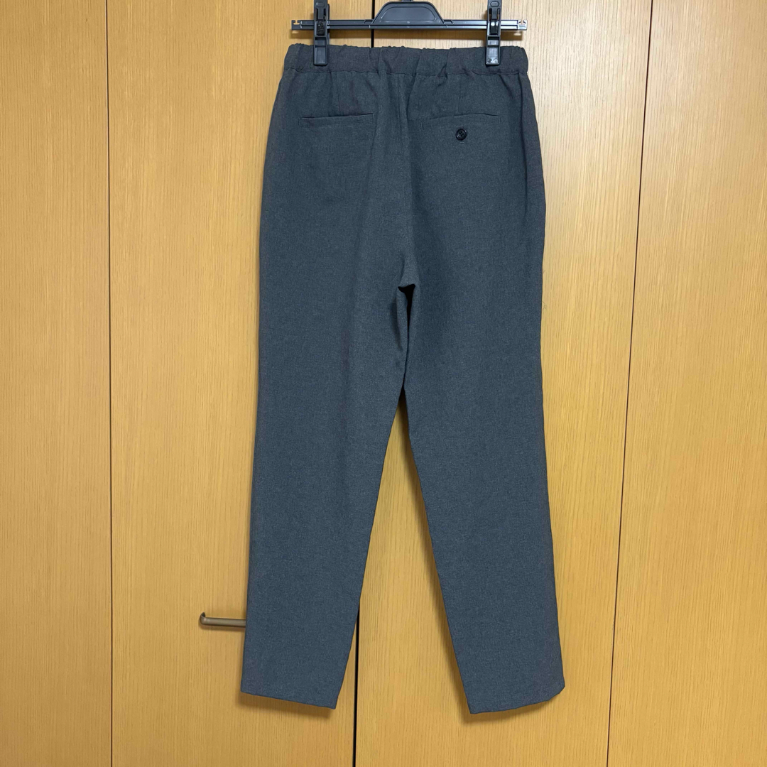nano・universe(ナノユニバース)のNANO universe ドロストテーパードパンツ グレー ナノユニバース レディースのパンツ(カジュアルパンツ)の商品写真