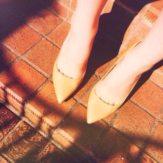 ザラ(ZARA)のZARA オレンジベージュパンプス♡(ハイヒール/パンプス)