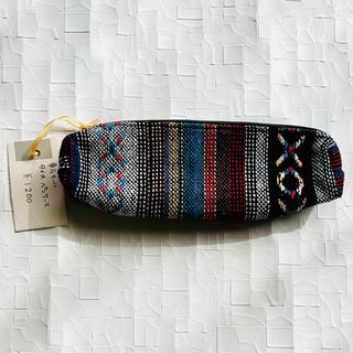 【未使用・希少】　東ティモール　タイス　手織　ハンドメイド　ペンケース　ポーチ(ポーチ)