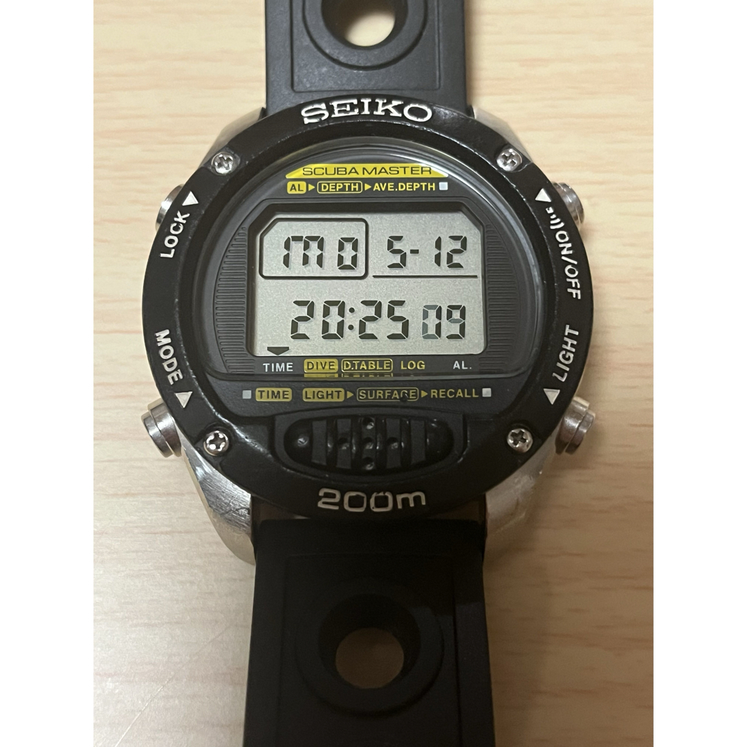 SEIKO(セイコー)の【稼動品】SEIKO セイコー スキューバマスター M705-5A00 メンズの時計(腕時計(デジタル))の商品写真