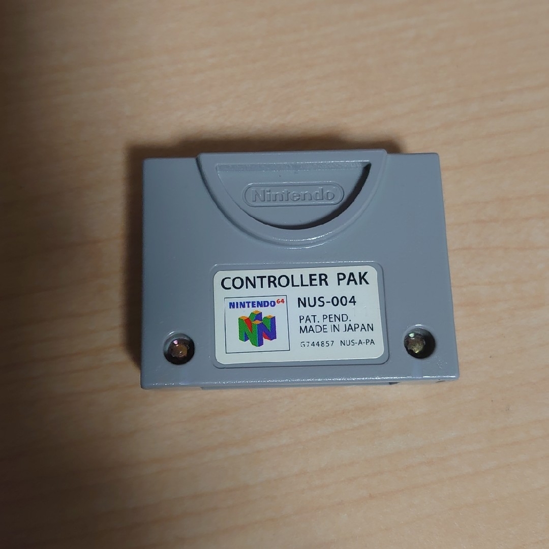 任天堂 64 コントローラーパック エンタメ/ホビーのゲームソフト/ゲーム機本体(その他)の商品写真