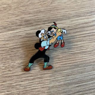 ディズニー(Disney)のディズニー　レトロ 　ピンズ　ピンバッジ　ゼペット　ピノキオ(バッジ/ピンバッジ)