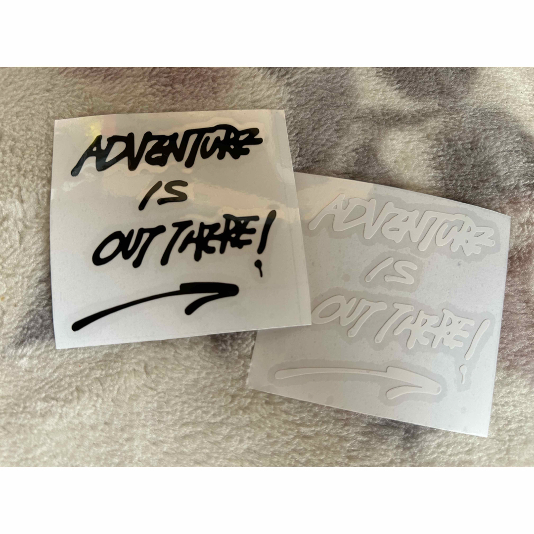 adventure is out there ステッカー 自動車/バイクのバイク(ステッカー)の商品写真