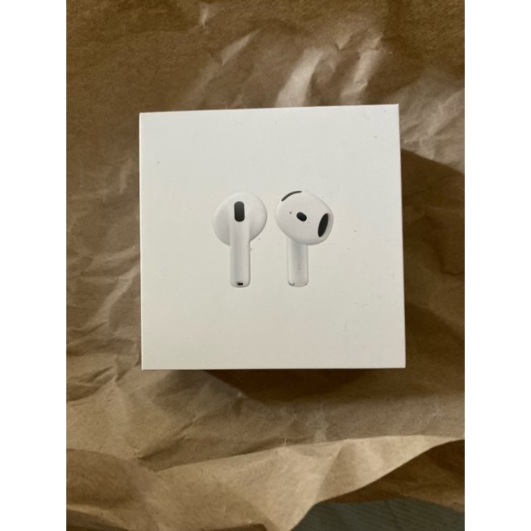 新品未開封 AirPods 4