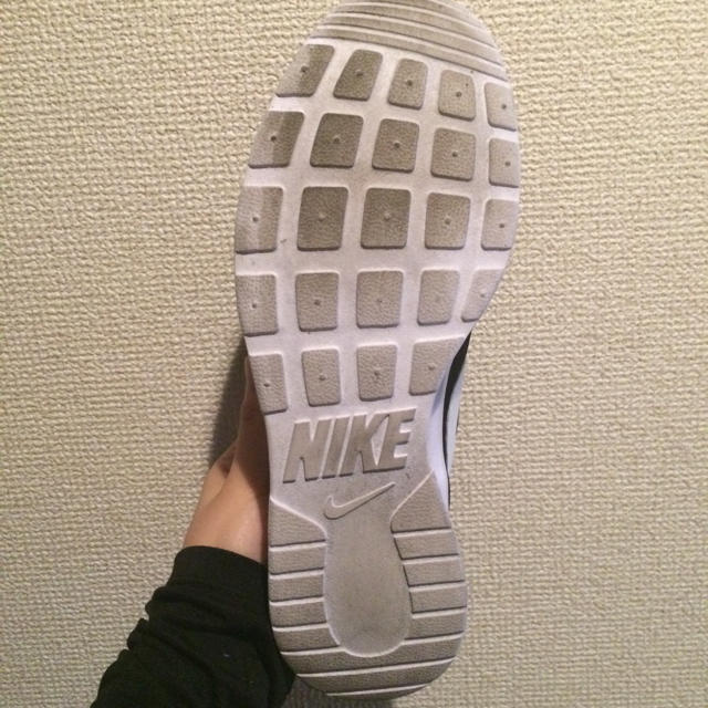 1度使用・洗って発送します 【NIKE ナイキ】タンジュン ウィメンズ 24.5 2